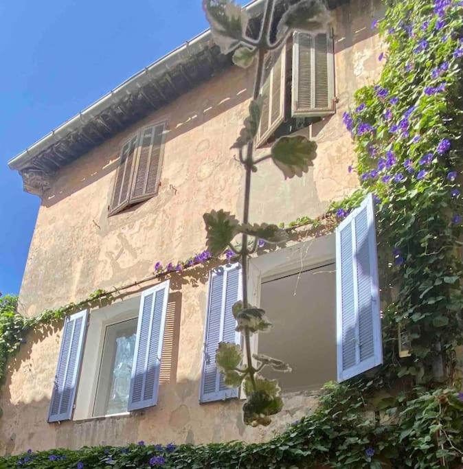 Click! Casa Lamartine Fabulous Ideal Location Walk To All!!! Кассі Екстер'єр фото